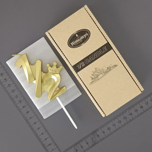 No 1/2 Crown Birthday Candles Gold